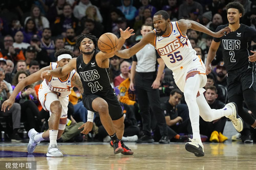 这位年轻的 这位年轻的